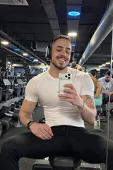 Sean, male escort in Dubai — photo 4