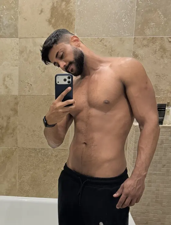 Sean, male escort in Dubai