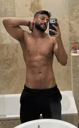 Sean, male escort in Dubai — photo 3