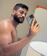 Sean, male escort in Dubai — photo 4