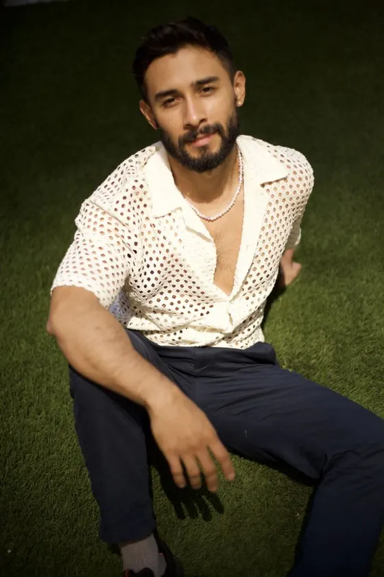 Theo, male escort in Dubai