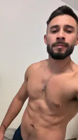 Theo, male escort in Dubai — photo 3
