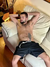 Theo, Russian male escort in Dubai — photo 4