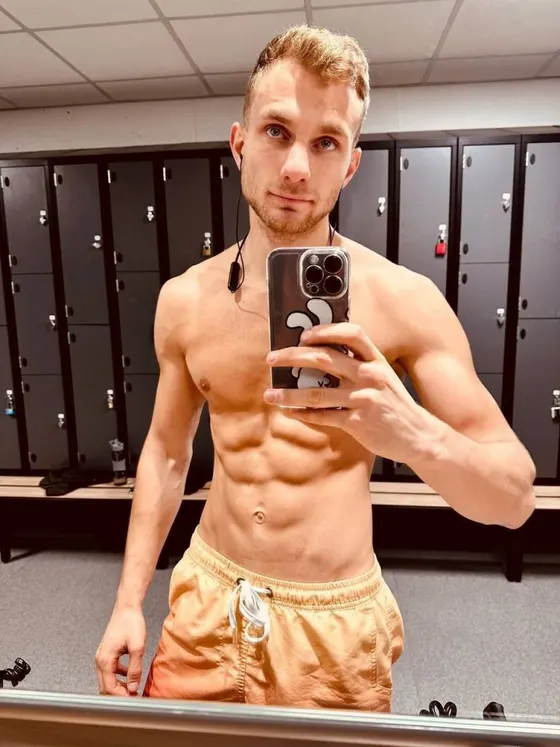 Tomas, Russian male escort in Dubai — photo 6