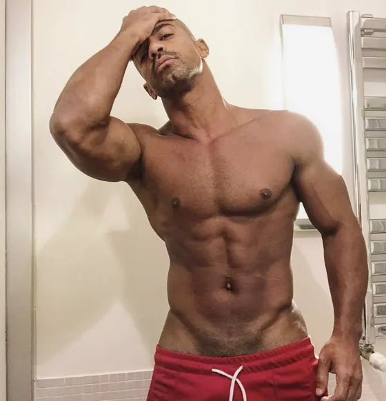 Vince, Brazilian male escort in Dubai — photo 15