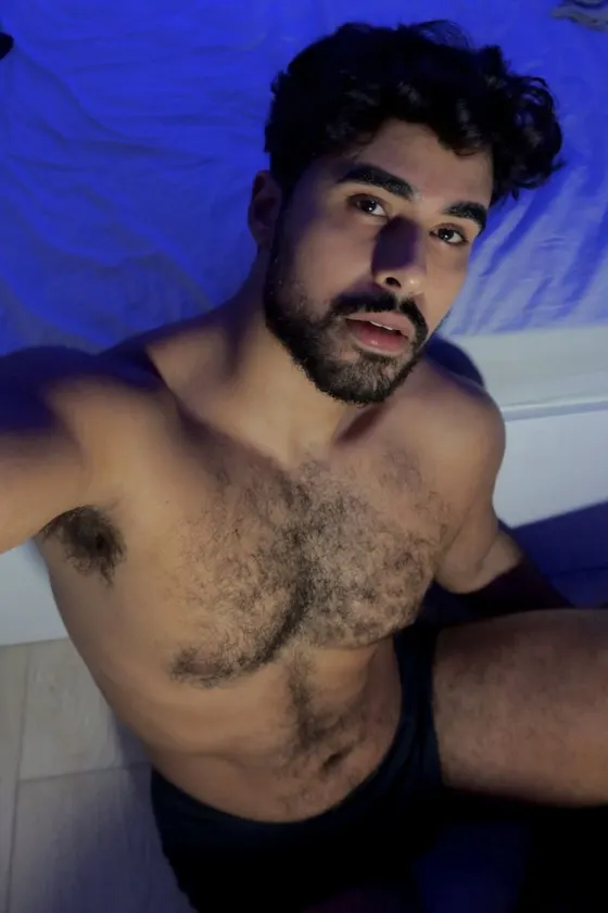 Vince, Brazilian male escort in Dubai โ photo 6