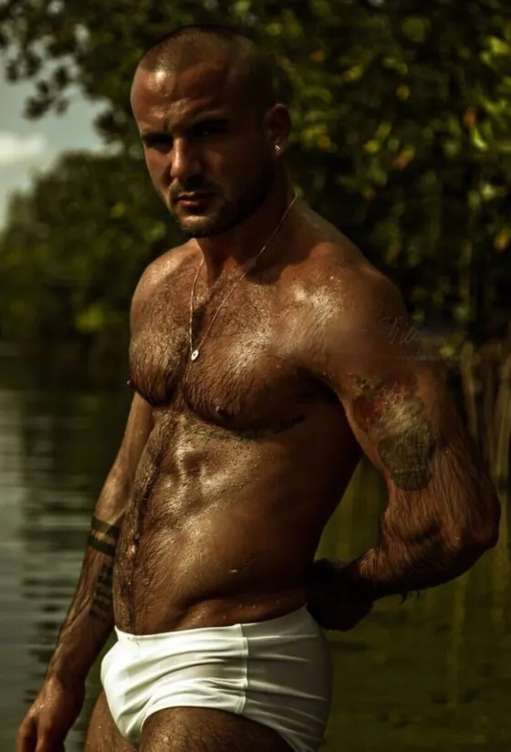 Xavier, Brazilian male escort in Dubai — photo 12