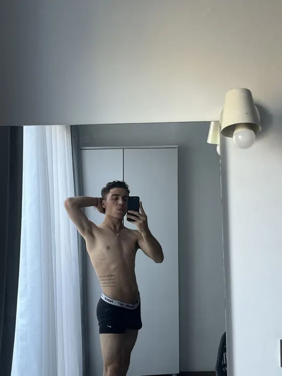 Zane, Brazilian male escort in Dubai — photo 6