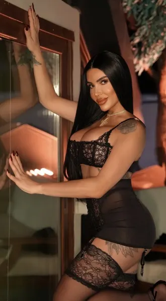 Aline, trans escort in Dubai — photo 15
