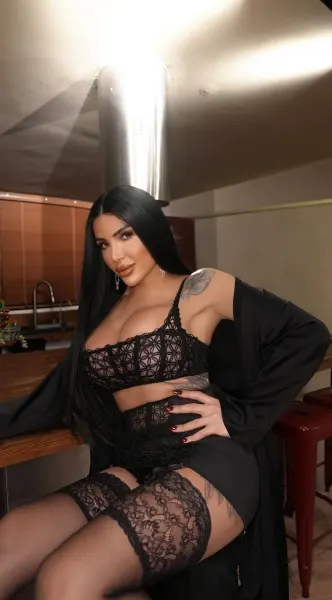 Aline, trans escort in Dubai — photo 5