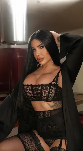 Aline, trans escort in Dubai — photo 7