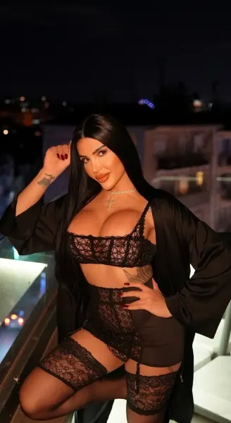 Aline, trans escort in Dubai — photo 9