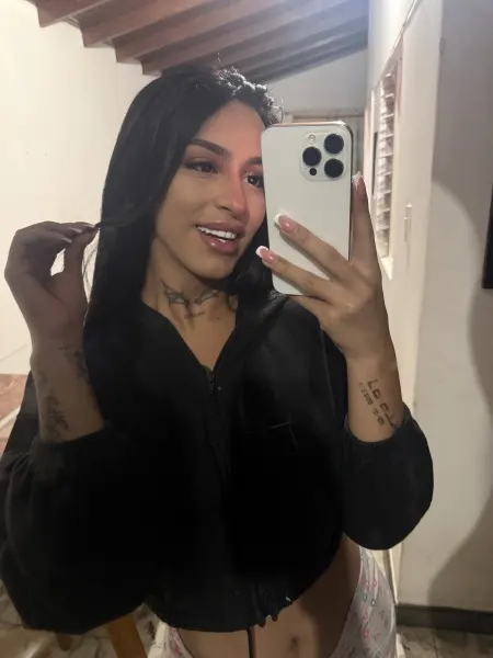 Aline, trans escort in Dubai — photo 8