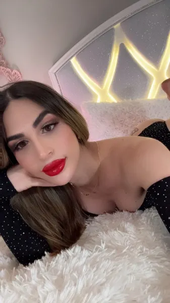 Aline, trans escort in Dubai — photo 12