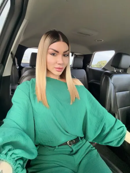 Amanda, Brazilian trans escort in Dubai — photo 11