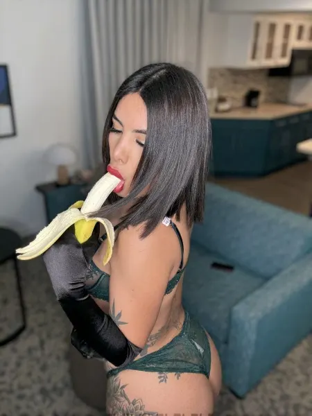 Angel, Brazilian trans escort in Dubai