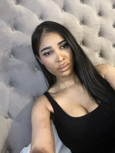 Angel, Brazilian trans escort in Dubai — photo 18