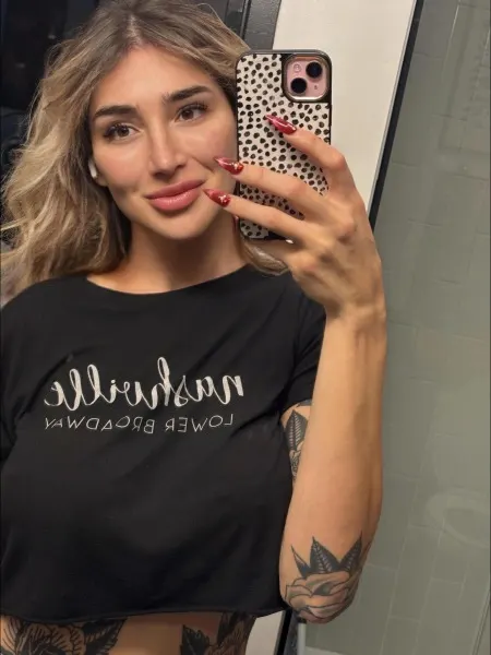 Ariel, trans escort in Dubai โ photo 17