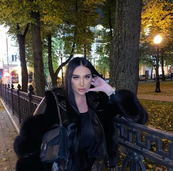 Bella, Russian trans escort in Dubai — photo 15