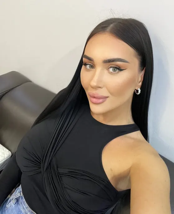 Bella, Russian trans escort in Dubai — photo 6