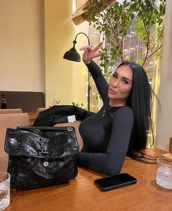 Bella, Russian trans escort in Dubai — photo 7