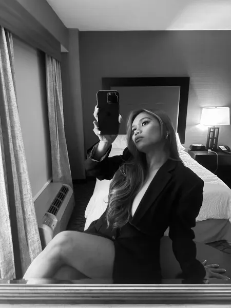 Bella, Asian trans escort in Dubai