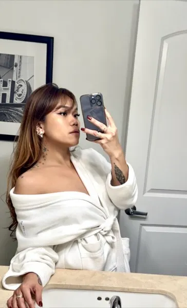 Bella, Asian trans escort in Dubai — photo 6