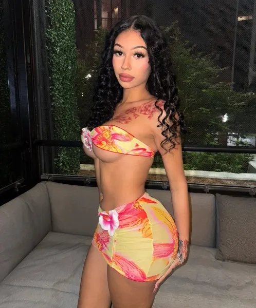 Bruna, trans escort in Dubai โ photo 13