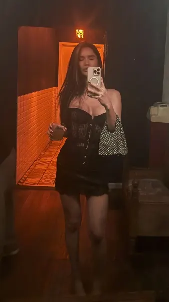 Cris, Brazilian trans escort in Dubai — photo 9