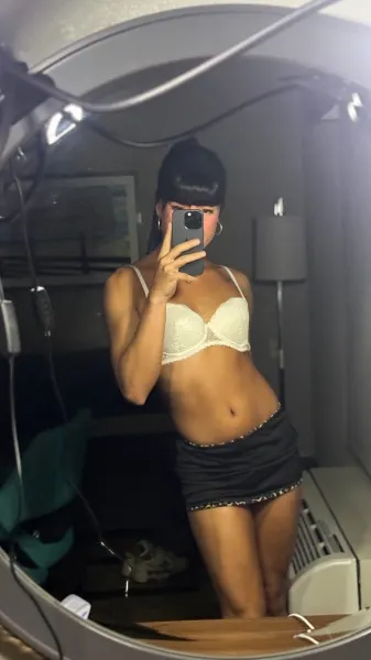 Cris, trans escort in Dubai โ photo 2