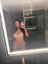 Daniela, trans escort in Dubai — photo 3