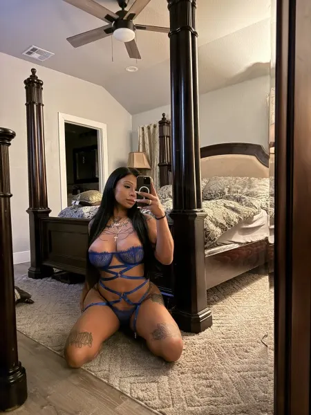 Daniela, trans escort in Dubai — photo 4