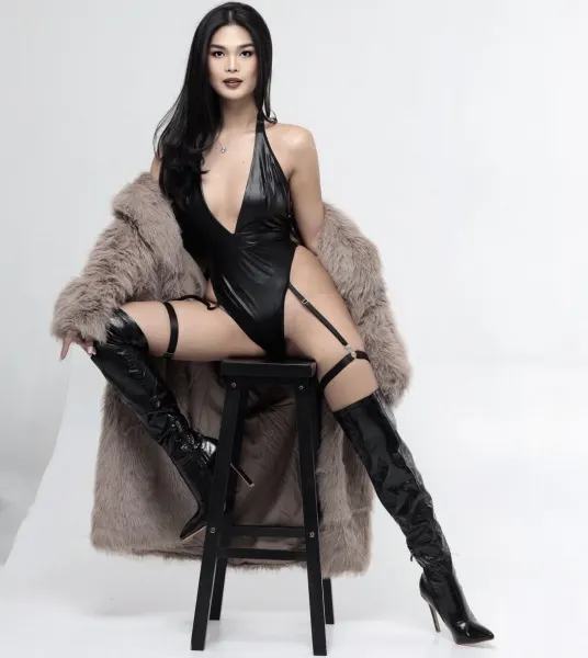 Emanuelly, Japanese trans escort in Dubai