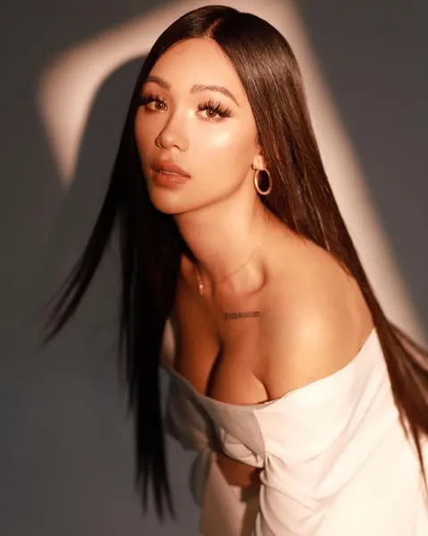 Estrella, Asian trans escort in Dubai