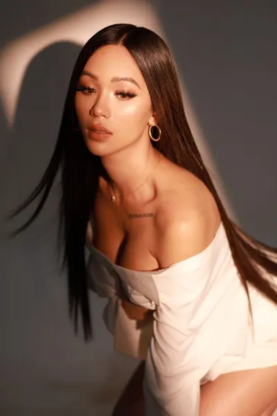 Estrella, Asian trans escort in Dubai — photo 15