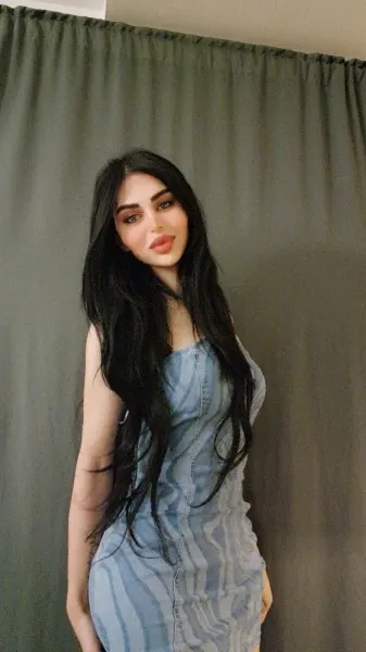 Fabiana, Japanese trans escort in Dubai — photo 4