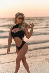 Fernanda, trans escort in Dubai — photo 4