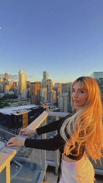 Gabi, trans escort in Dubai — photo 16