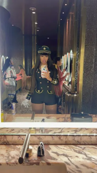 Hanna, Brazilian trans escort in Dubai — photo 8