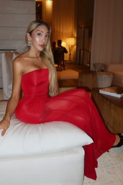 Isabella, trans escort in Dubai — photo 11