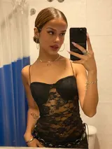 Jade, Brazilian trans escort in Dubai — photo 3