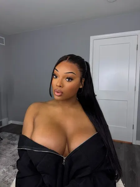 Jade, Brazilian trans escort in Dubai — photo 6
