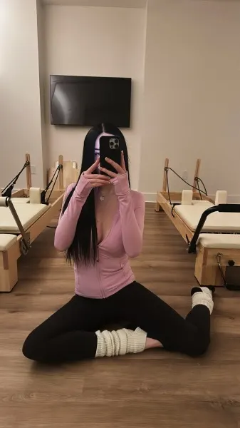 Jade, Russian trans escort in Dubai — photo 4