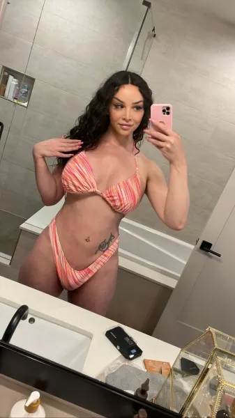Juliana, trans escort in Dubai โ photo 8