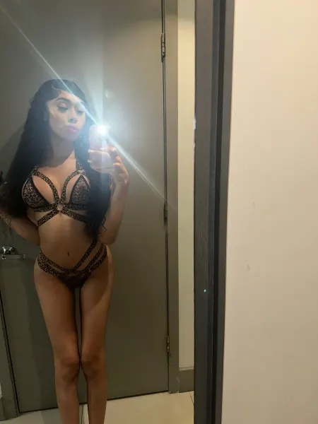 Juliana, trans escort in Dubai — photo 7