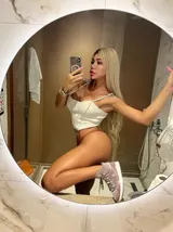 Juliana, trans escort in Dubai — photo 2