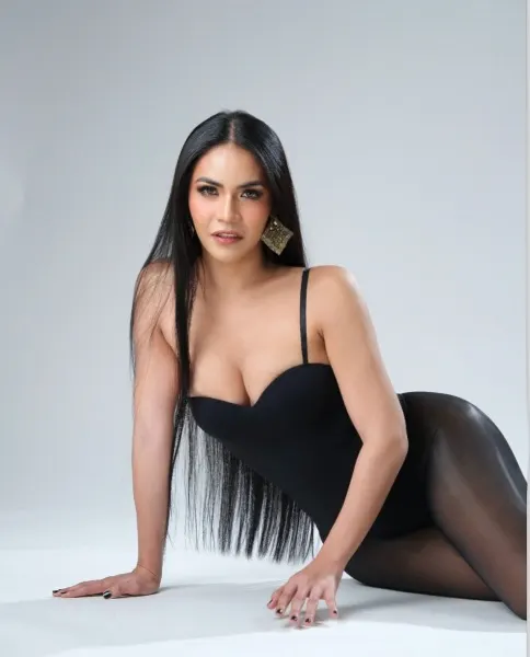 Karla, Asian trans escort in Dubai — photo 9