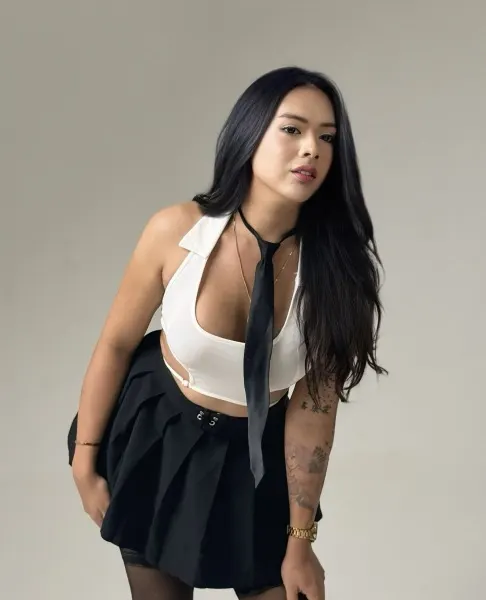 Kayla, Asian trans escort in Dubai — photo 4
