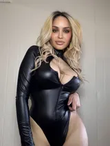 Kendra, trans escort in Dubai — photo 3