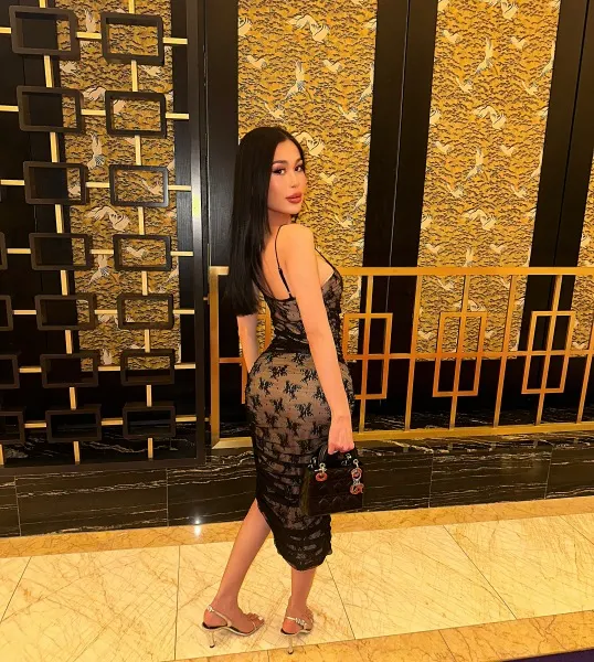 Kim, Asian trans escort in Dubai โ photo 7